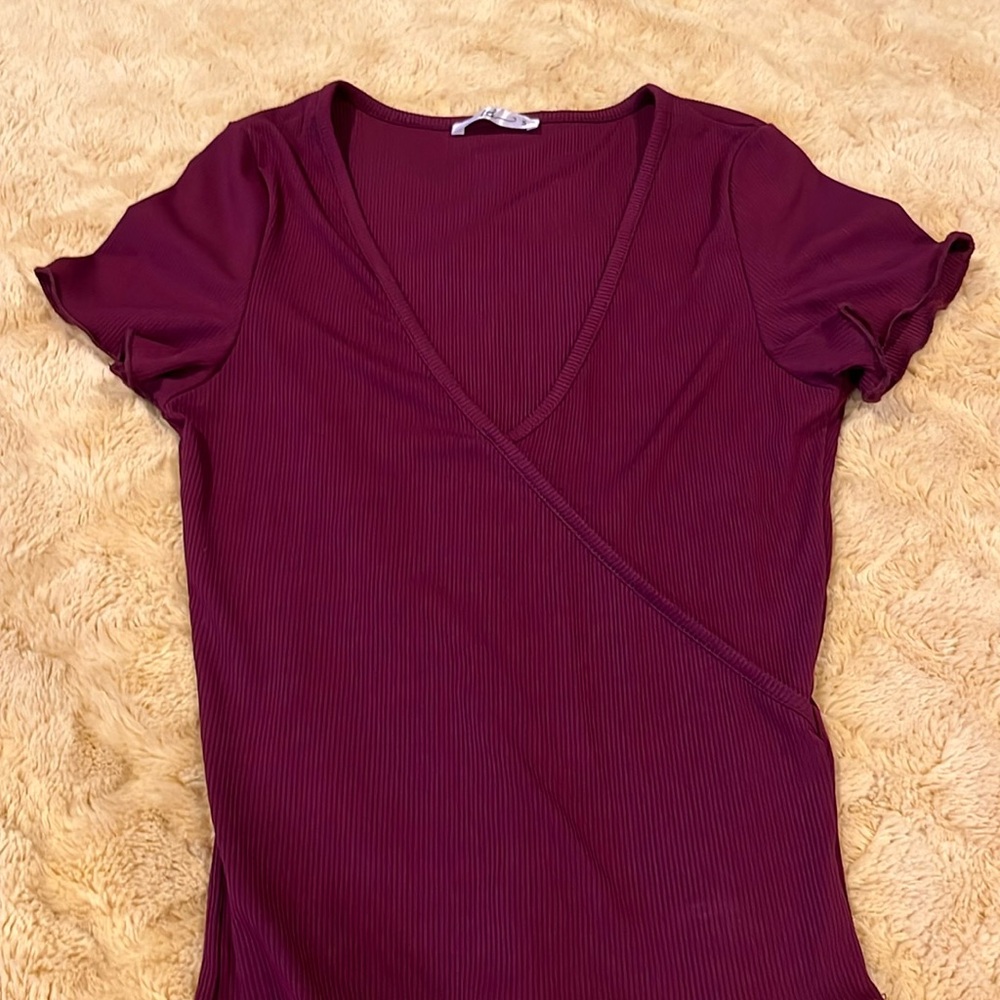 v cut t-shirt